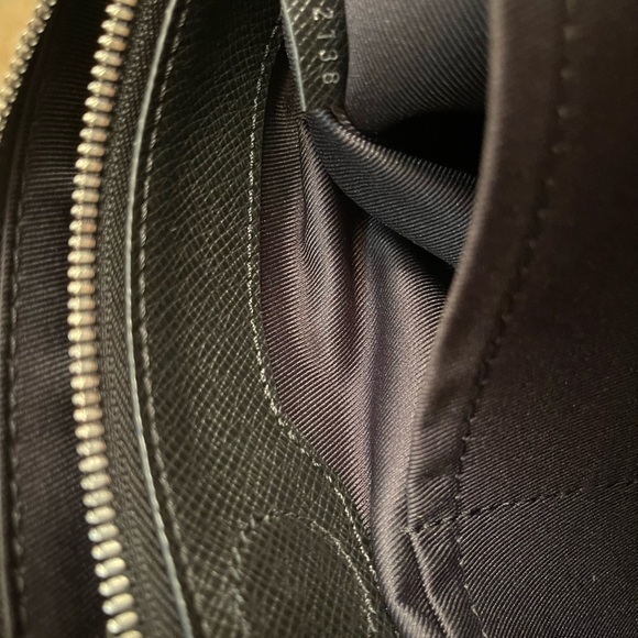 Louis Vuitton Briefcase, Anton Taiga Leather - Picture 11 of 16